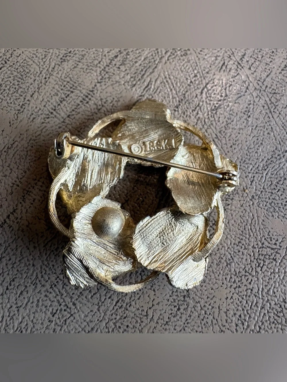 N/A vintage gold